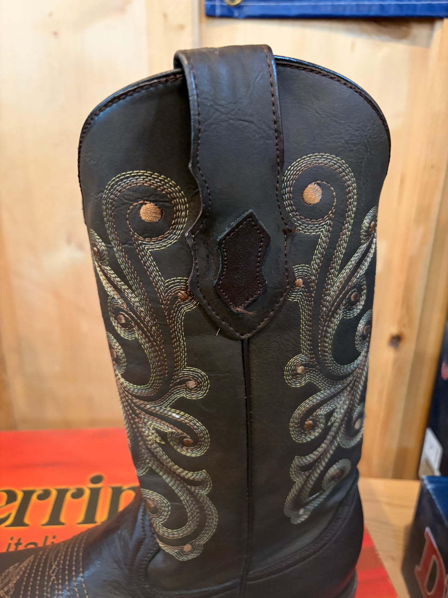 Men's Square Toe Boot