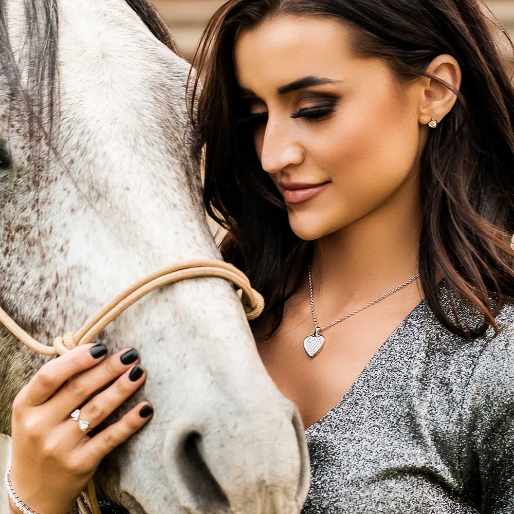Country Charm Crystal Necklace