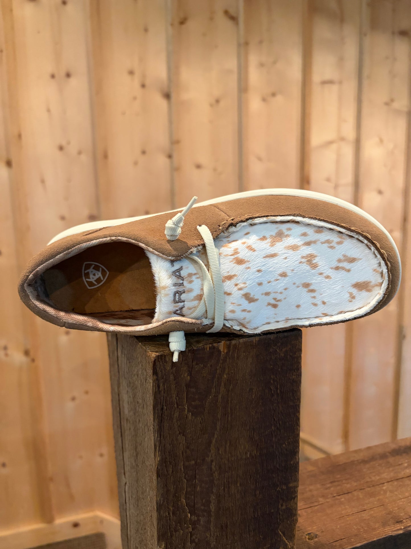 Women's Cow Print Hilo