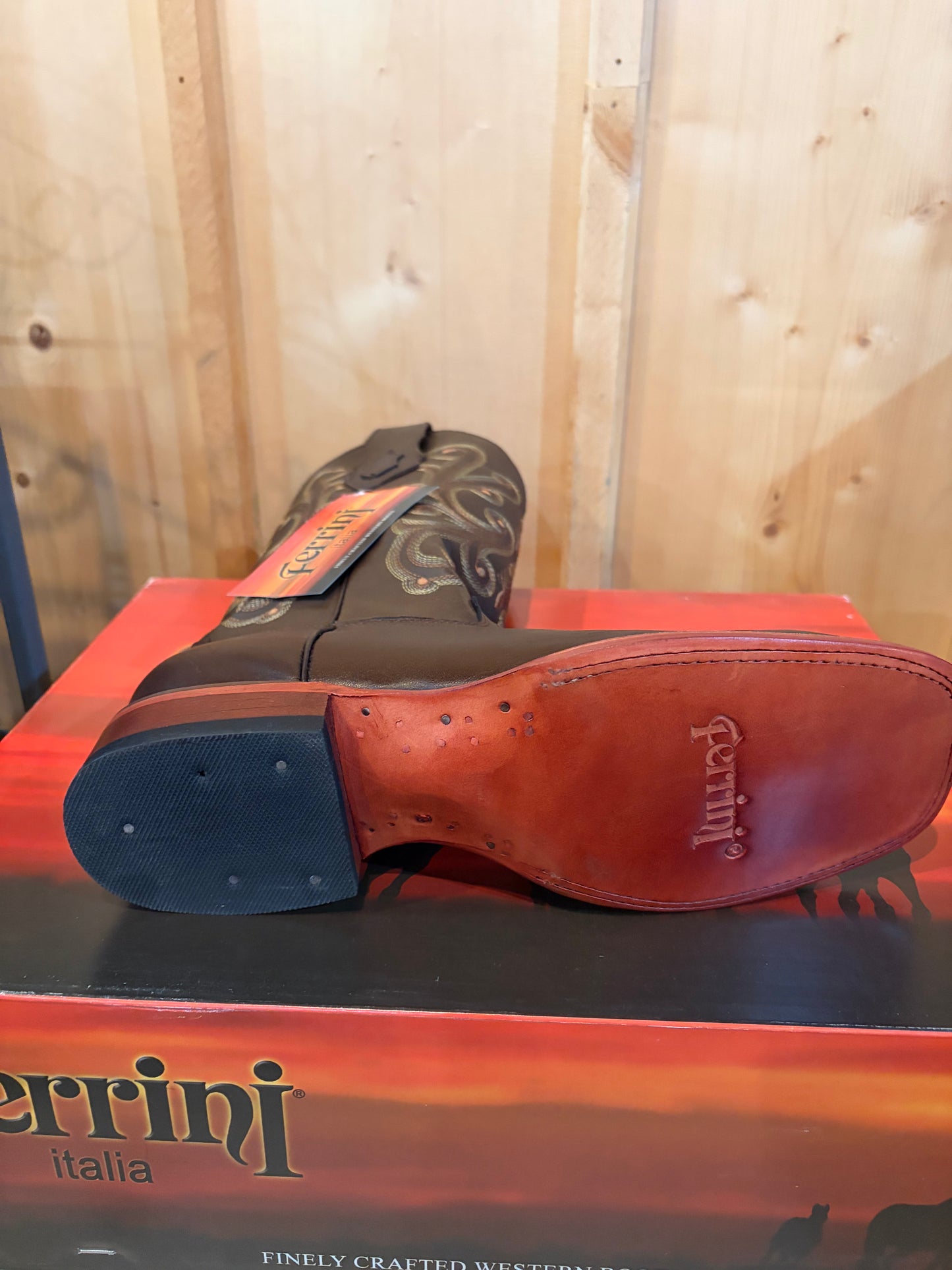 Men's Square Toe Boot